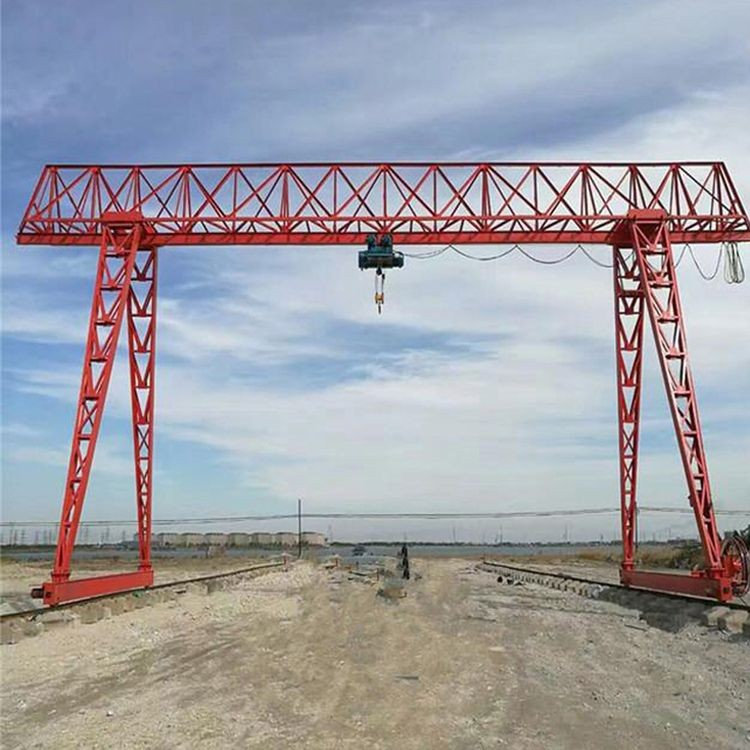 門(mén)式起重機是什么樣子